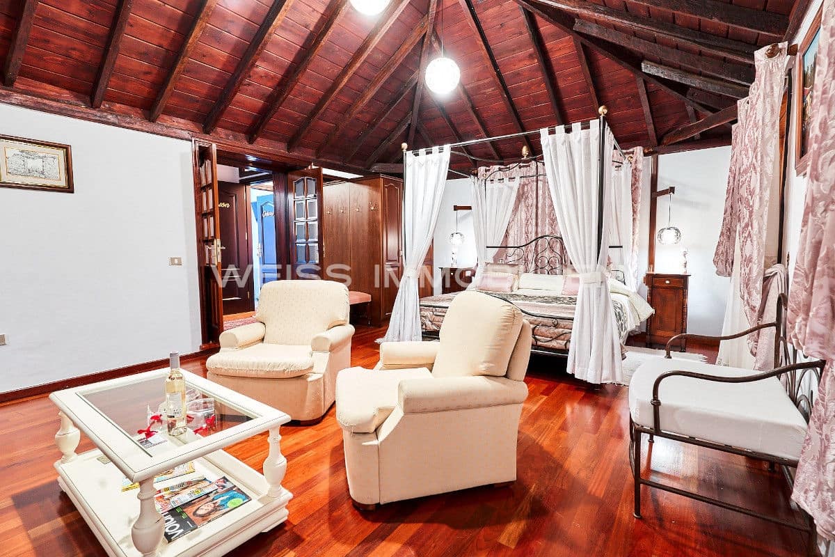 12 soveværelse Byhus til salg i Icod de los Vinos - € 1.100.000 (Ref: 6433684)