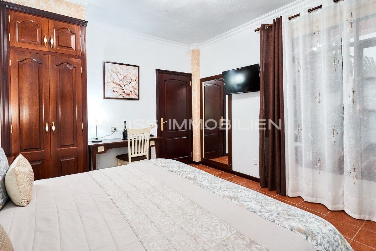 12 soveværelse Byhus til salg i Icod de los Vinos - € 1.100.000 (Ref: 6433684)