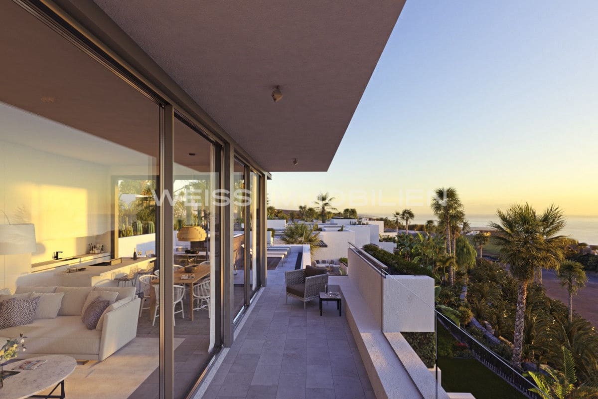 2 bedroom Flat for sale in Guia de Isora with pool - € 1,035,000 (Ref: 6974483)