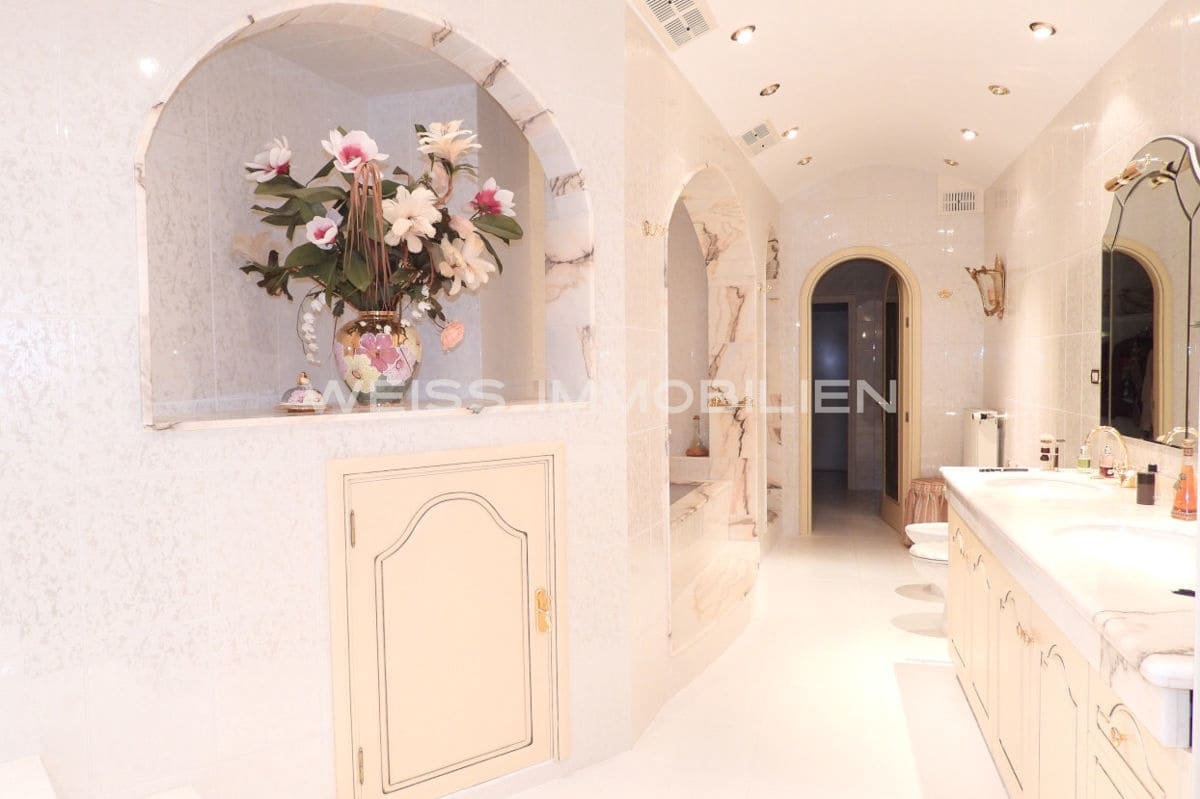 3 soveværelse Villa til salg i Los Realejos med swimmingpool garage - € 2.500.000 (Ref: 7296518)