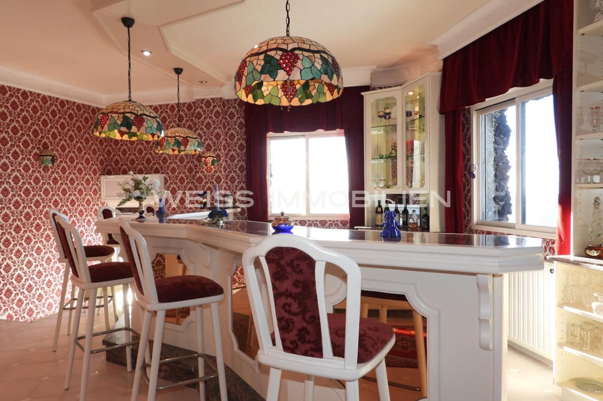 3 soveværelse Villa til salg i Los Realejos med swimmingpool garage - € 2.500.000 (Ref: 7296518)