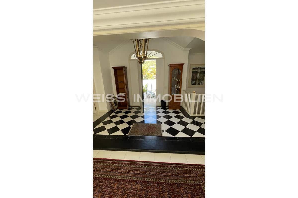 2 soveværelse Villa til salg i La Orotava med swimmingpool garage - € 850.000 (Ref: 7899841)