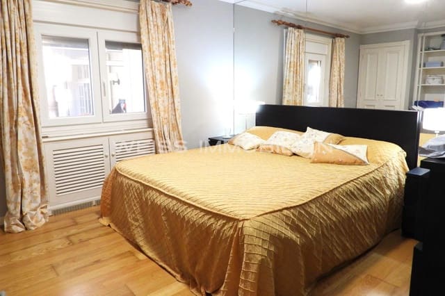 5 quarto Moradia para venda em Tacoronte com piscina garagem - 995 000 € (Ref: 7945744)