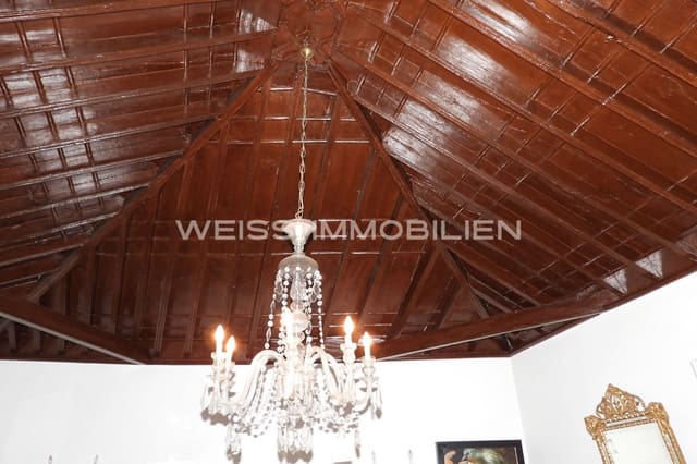 8 slaapkamer Huis te koop in La Orotava met garage - € 730.000 (Ref: 8599014)