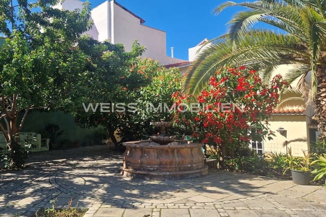 8 slaapkamer Huis te koop in La Orotava met garage - € 730.000 (Ref: 8599014)