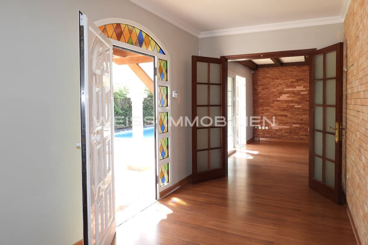 4 bedroom Villa for sale in La Orotava with pool garage - € 900,000 (Ref: 8687043)