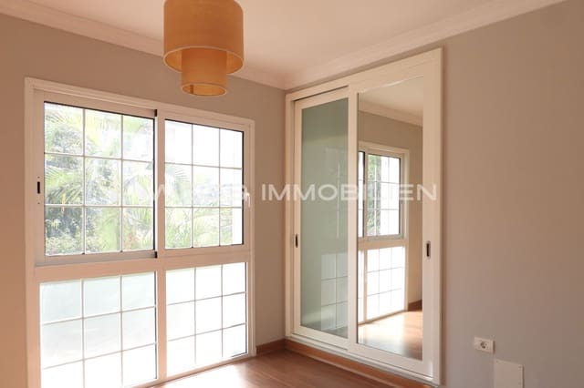 4 soverom Villa til salgs i La Orotava med svømmebasseng garasje - € 900 000 (Ref: 8687043)