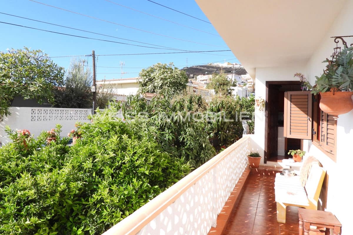 3 slaapkamer Huis te koop in Candelaria met garage - € 549.000 (Ref: 8916422)