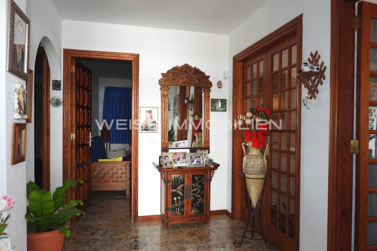 3 slaapkamer Huis te koop in Candelaria met garage - € 549.000 (Ref: 8916422)