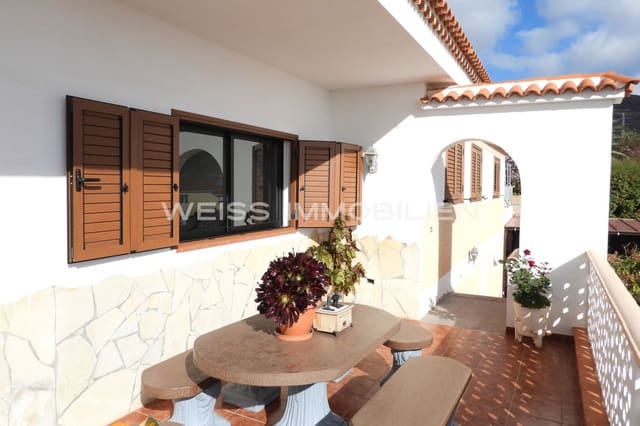 3 slaapkamer Huis te koop in Candelaria met garage - € 549.000 (Ref: 8916422)