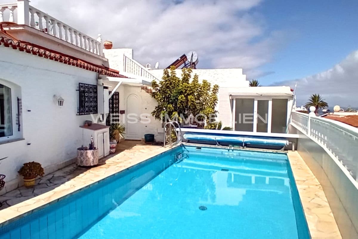 2 slaapkamer Huis te koop in Los Realejos met zwembad garage - € 545.000 (Ref: 9145154)