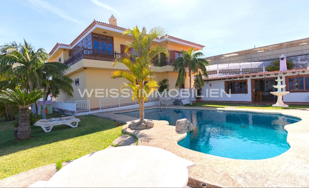 Casa de 4 habitaciones en Tacoronte en venta con piscina garaje - 1.450.000 € (Ref: 9229116)