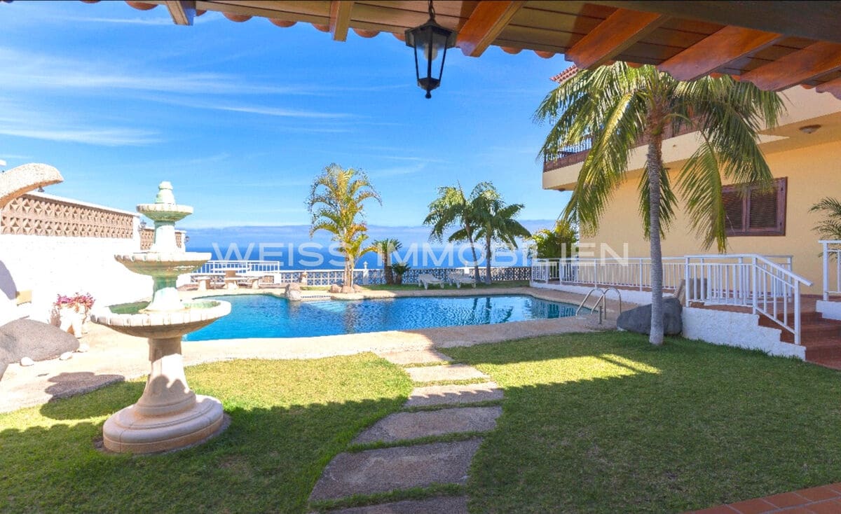 Casa de 4 habitaciones en Tacoronte en venta con piscina garaje - 1.450.000 € (Ref: 9229116)