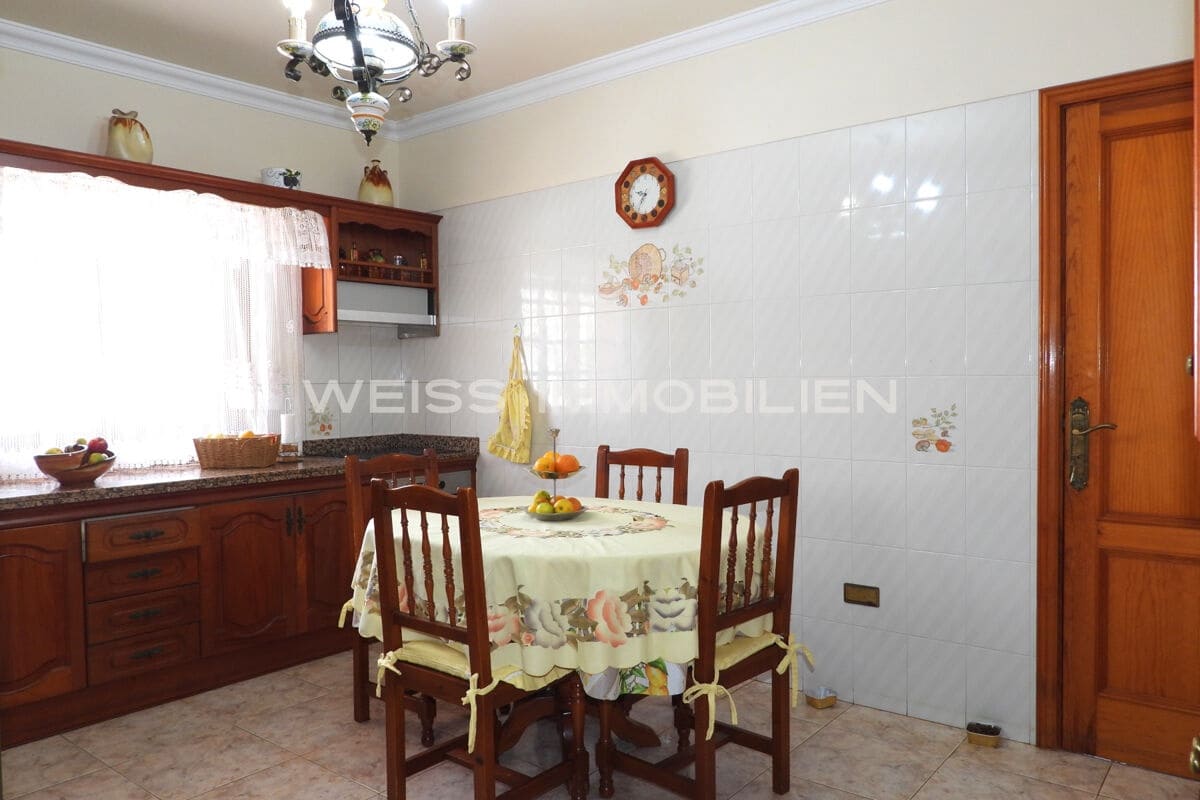 Casa de 4 habitaciones en Tacoronte en venta con piscina garaje - 1.450.000 € (Ref: 9229116)