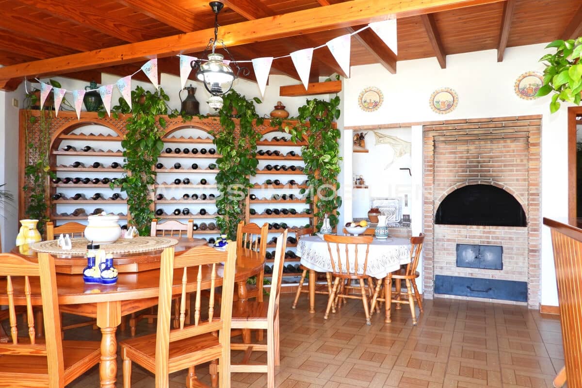 Casa de 4 habitaciones en Tacoronte en venta con piscina garaje - 1.450.000 € (Ref: 9229116)