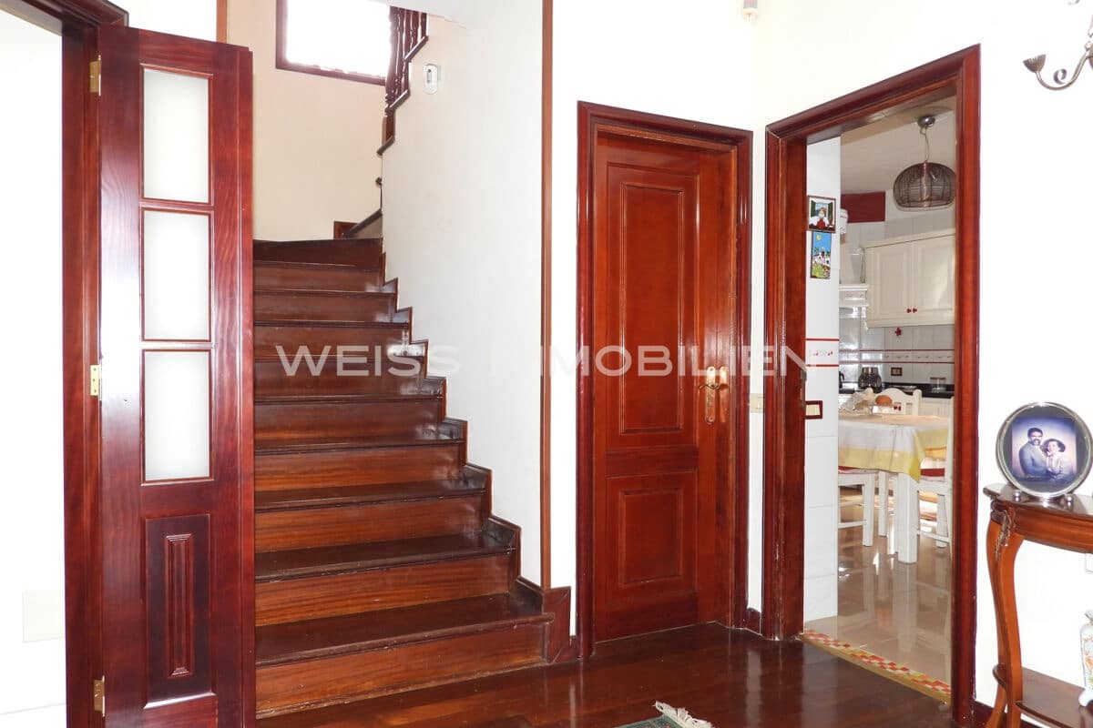 Casa de 5 habitaciones en San Cristóbal de La Laguna en venta con garaje - 595.000 € (Ref: 9687636)