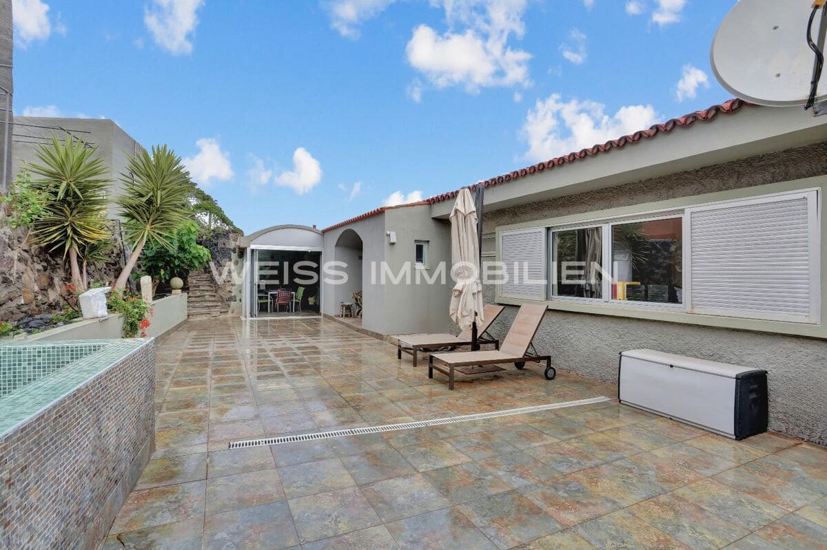 7 sovrum Hus till salu i Tacoronte med pool garage - 890 000 € (Ref: 9961872)