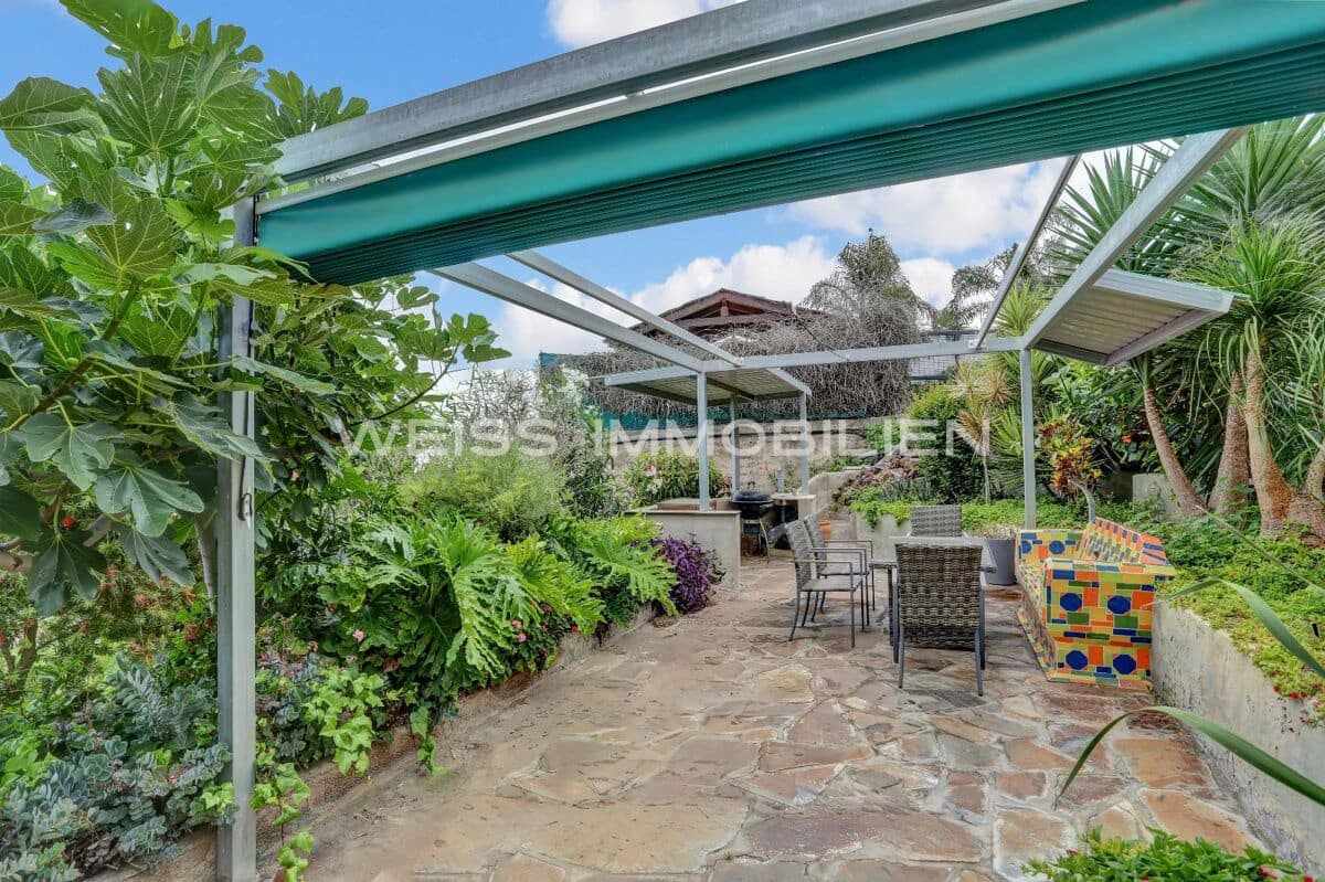 7 sovrum Hus till salu i Tacoronte med pool garage - 890 000 € (Ref: 9961872)