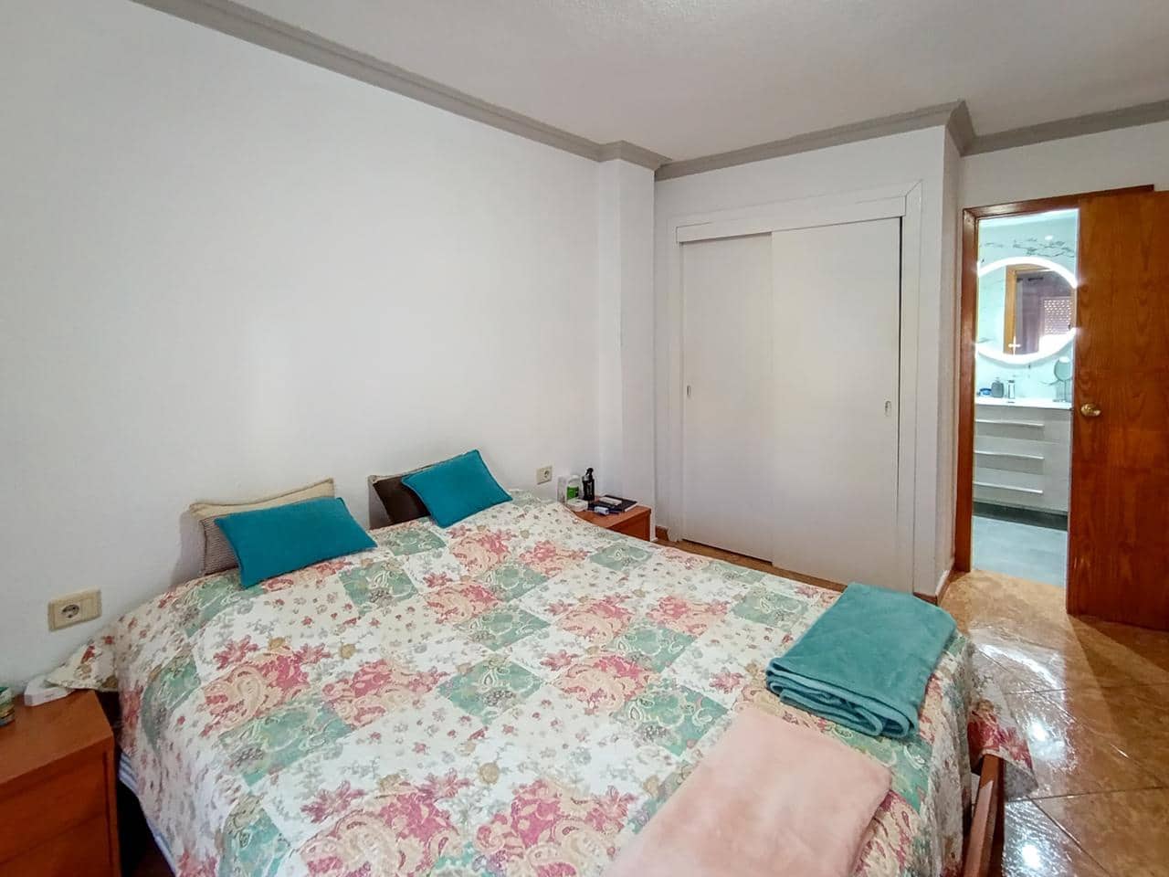 3 sovrum Lägenhet till salu i Parque de la Reina med garage - 360 000 € (Ref: 10049663)