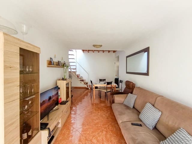 3 soveværelse Lejlighed til salg i Parque de la Reina, Arona med garage - € 360.000 (Ref: 10049663)