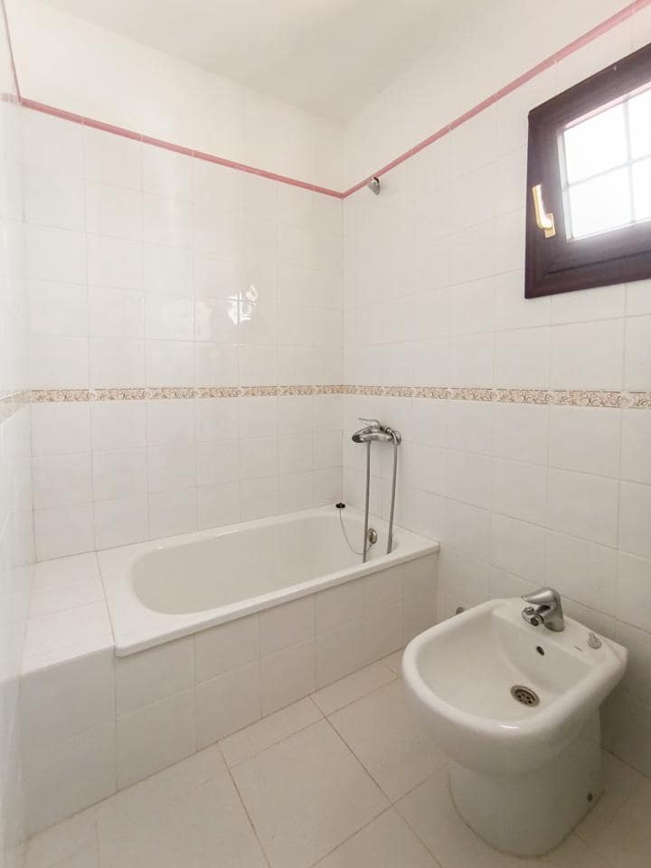 Piso de 3 habitaciones en Villa de Arico en venta - 285.000 € (Ref: 10082190)