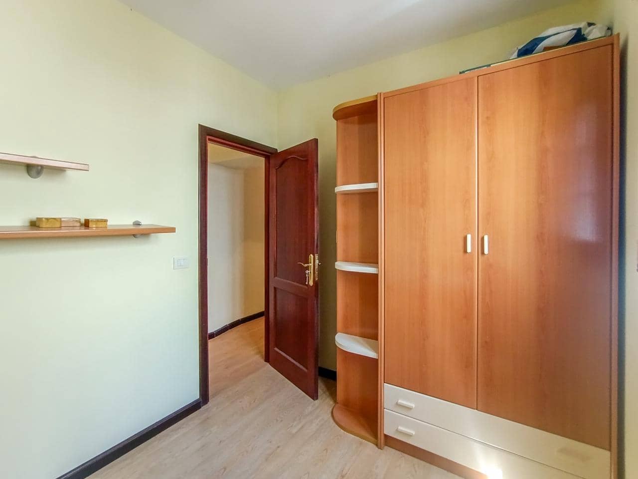 Piso de 3 habitaciones en Villa de Arico en venta - 285.000 € (Ref: 10082190)