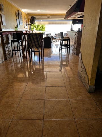 2 slaapkamer Bedrijf te huur in Los Cristianos, Arona - € 1.800 (Ref: 10099144)