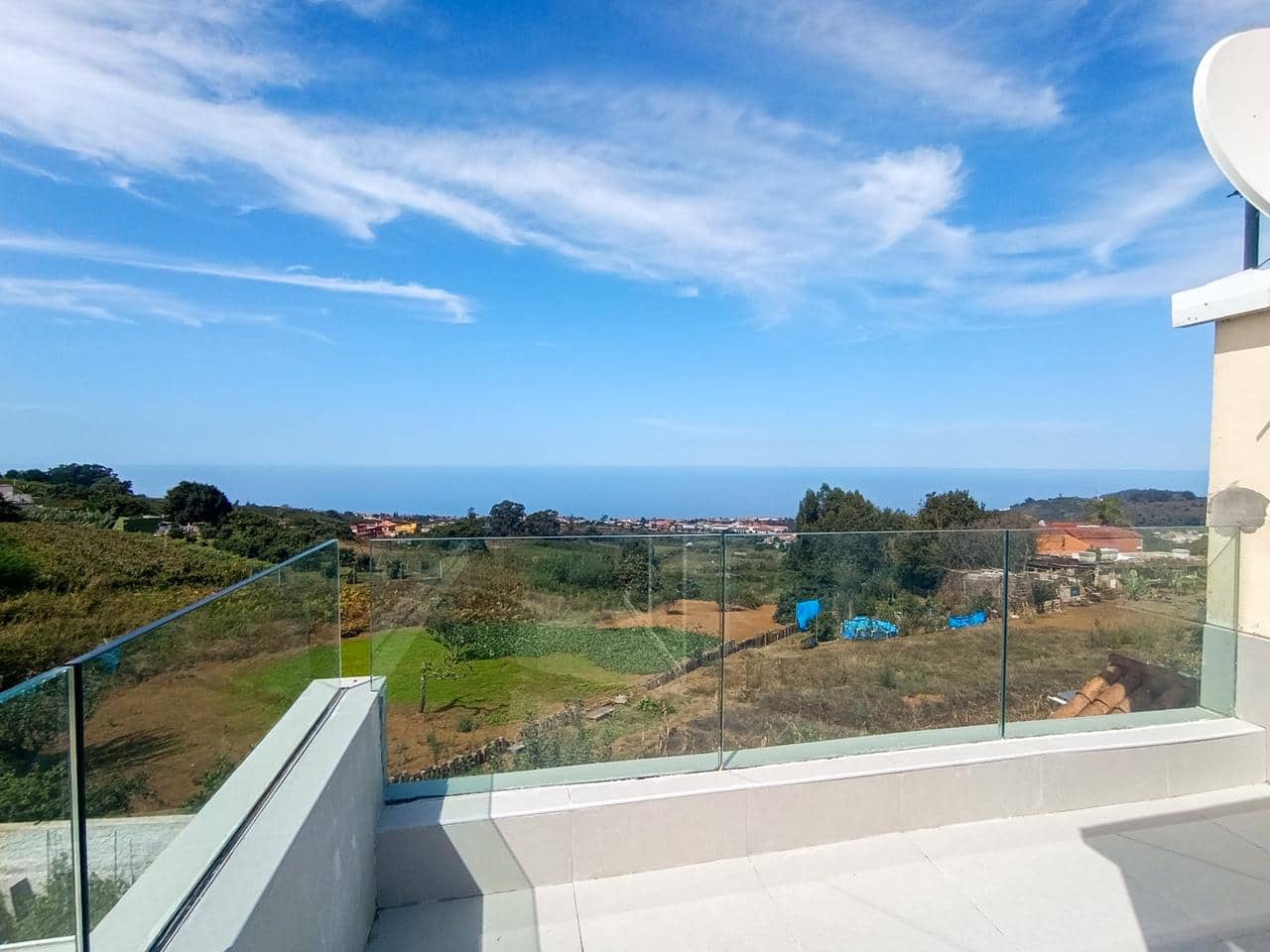 4 sypialnia Willa na sprzedaż w Tacoronte z garażem - 650 000 € (Ref: 10173085)