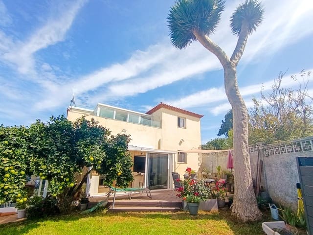 4 sypialnia Willa na sprzedaż w Tacoronte z garażem - 650 000 € (Ref: 10173085)