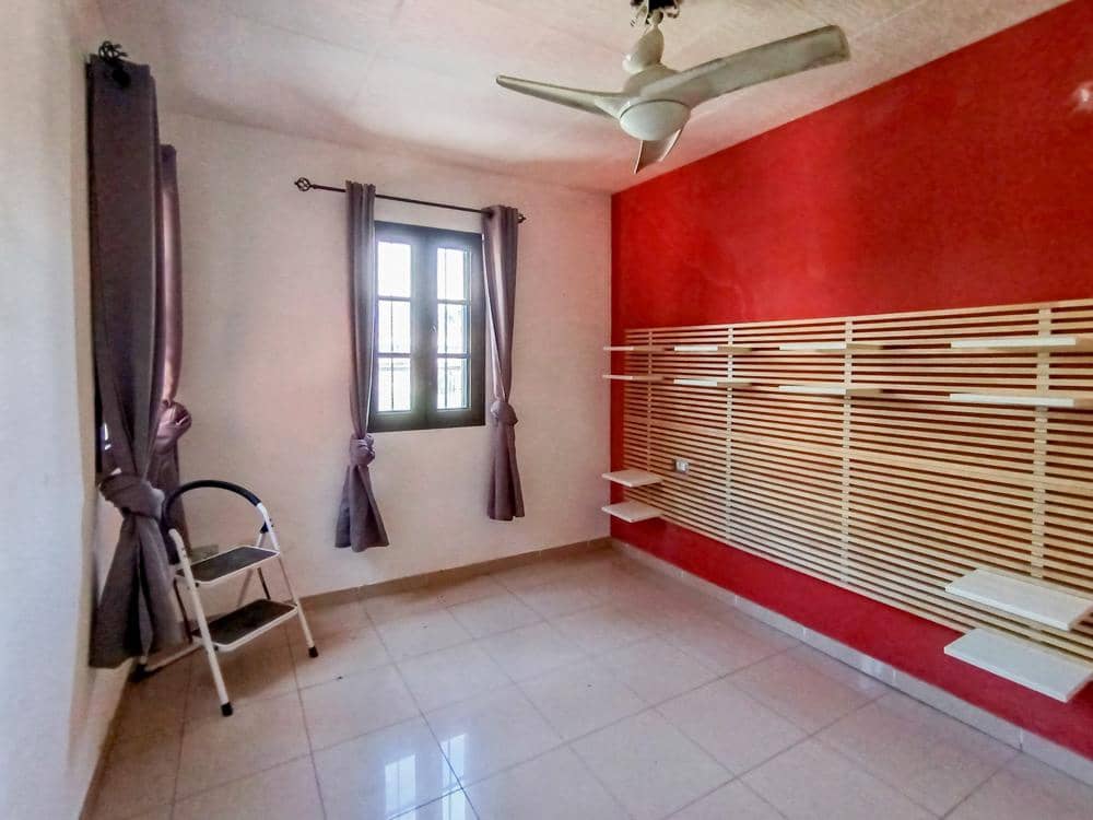 2 soverom Leilighet til salgs i Costa del Silencio med svømmebasseng garasje - € 240 000 (Ref: 10183970)