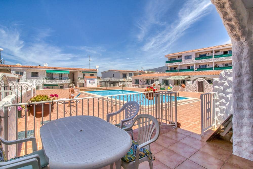 3 sovrum Villa till salu i Costa Adeje med pool - 464 500 € (Ref: 7520331)