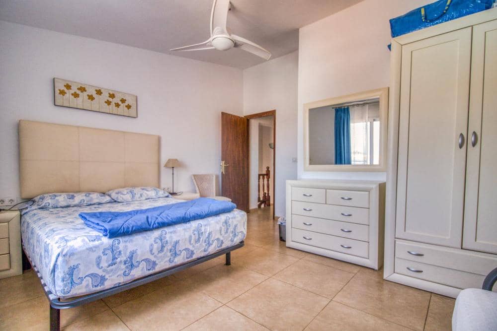 3 sovrum Villa till salu i Costa Adeje med pool - 464 500 € (Ref: 7520331)