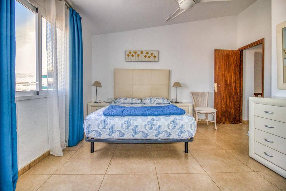 Chalet de 3 habitaciones en Costa Adeje en venta con piscina - 449.500 € (Ref: 7520331)