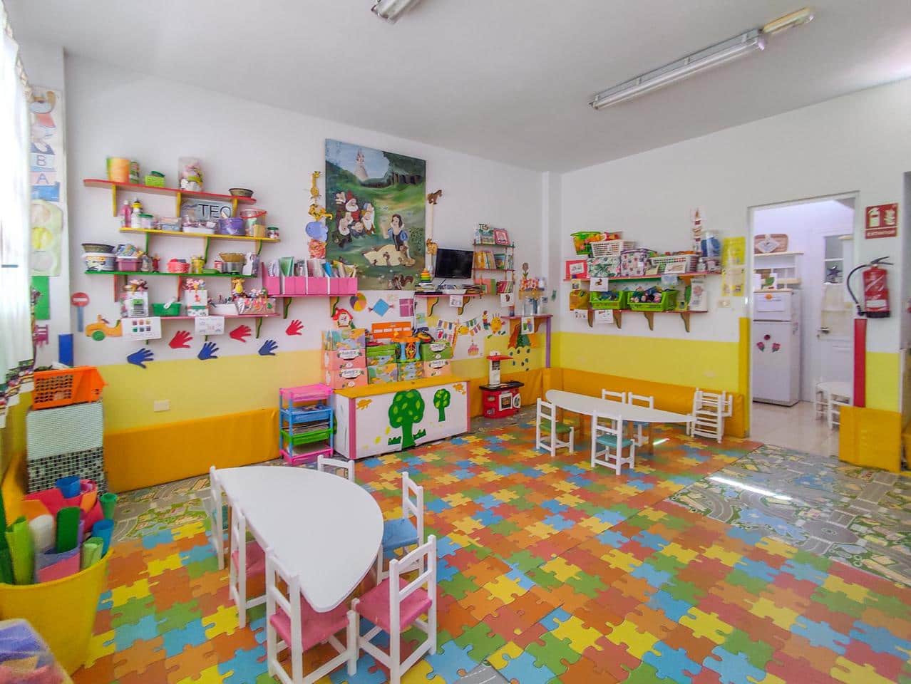 7 soveværelse Villa til salg i San Isidro de Abona - € 305.000 (Ref: 8121711)