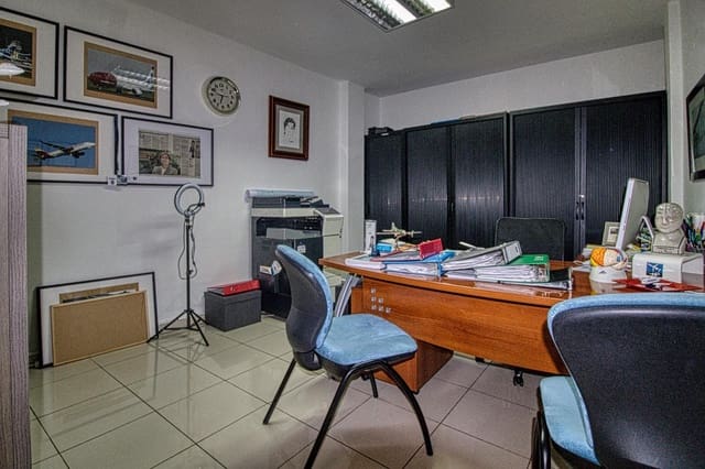 5 soverom Bedrift til salgs i Duggi, Santa Cruz de Tenerife - € 295 000 (Ref: 8591853)