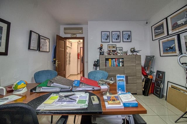 5 soverom Bedrift til salgs i Duggi, Santa Cruz de Tenerife - € 295 000 (Ref: 8591853)