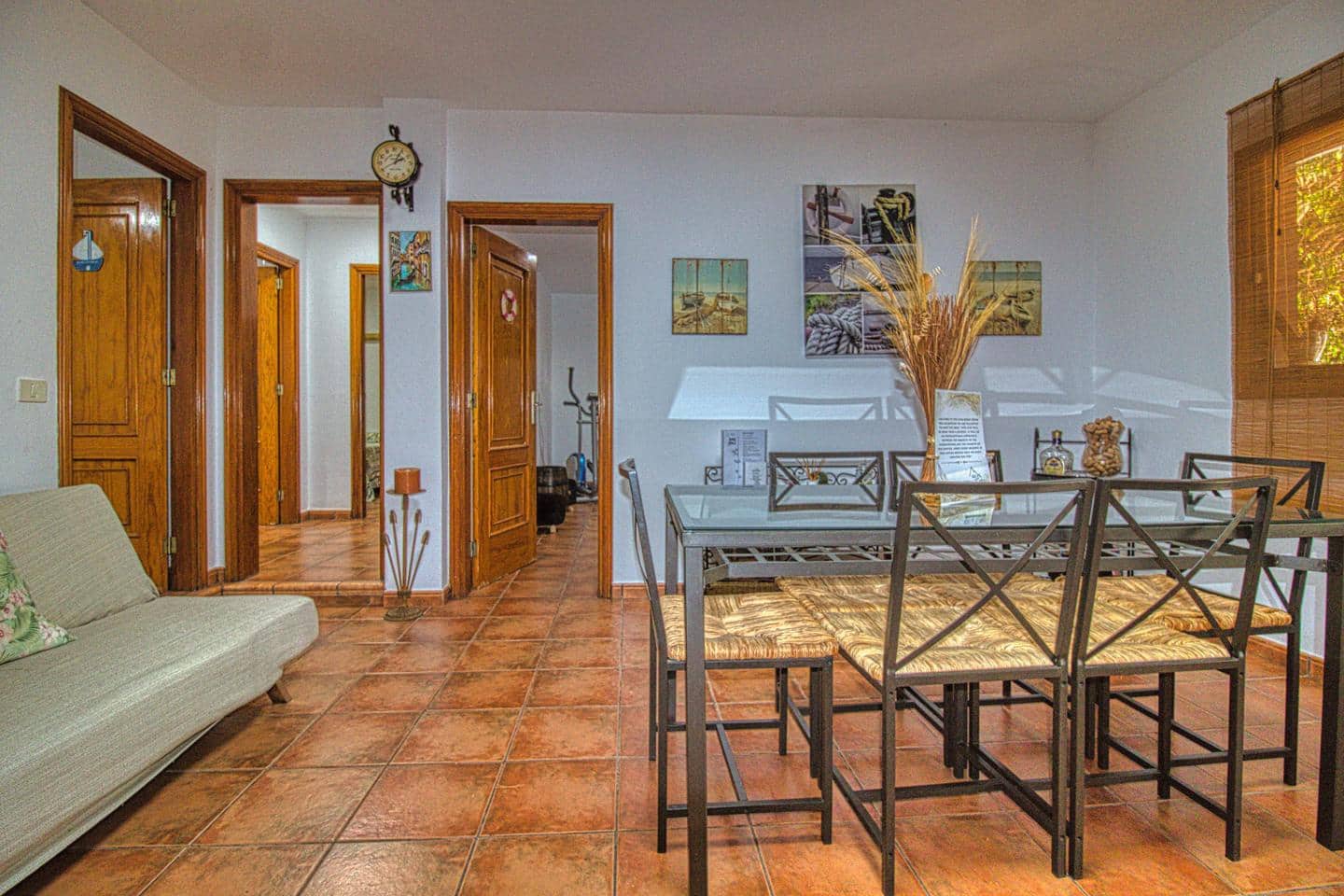 6 bedroom Villa for sale in Candelaria with pool garage - € 675,000 (Ref: 8609526)