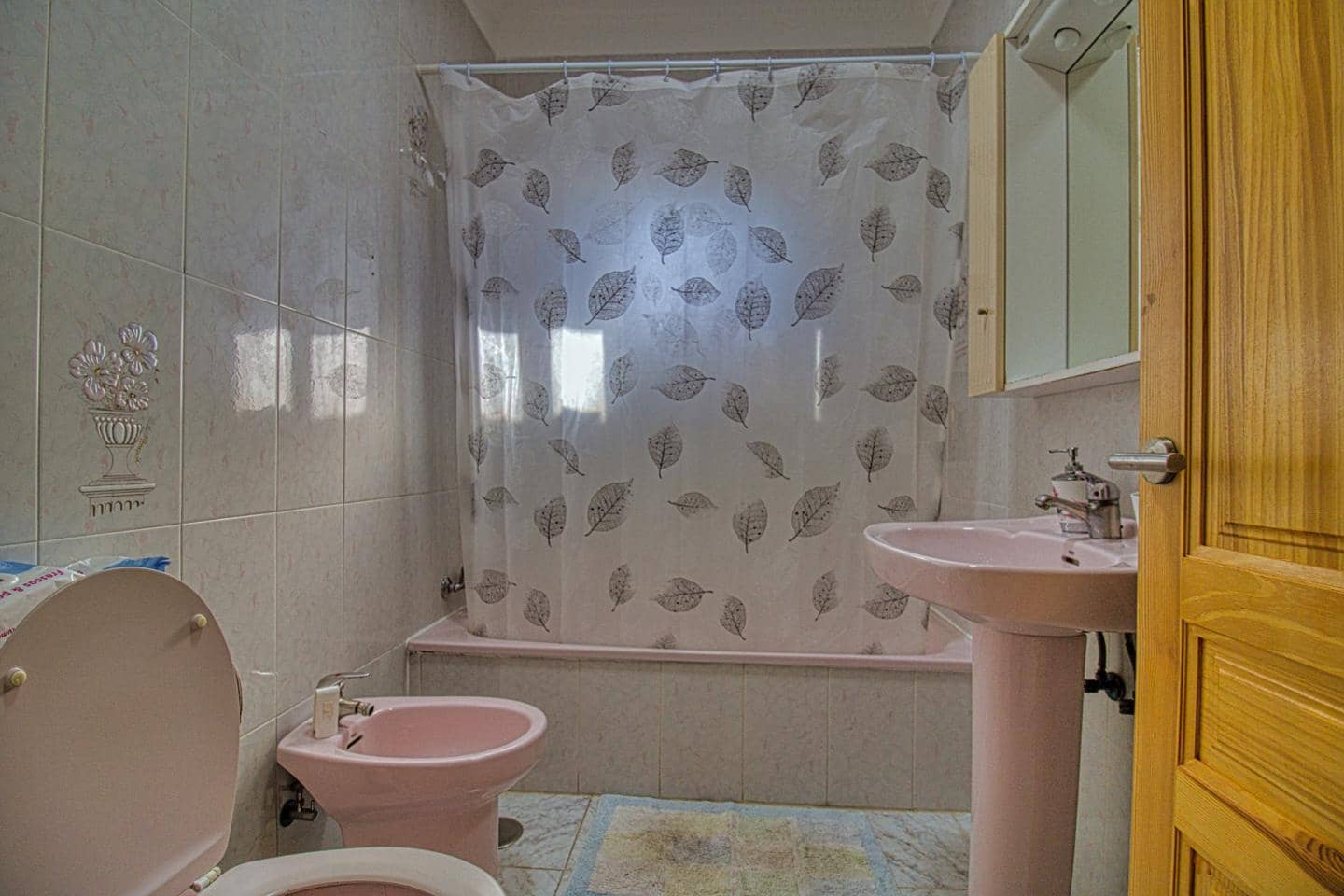 6 bedroom Villa for sale in Candelaria with pool garage - € 675,000 (Ref: 8609526)