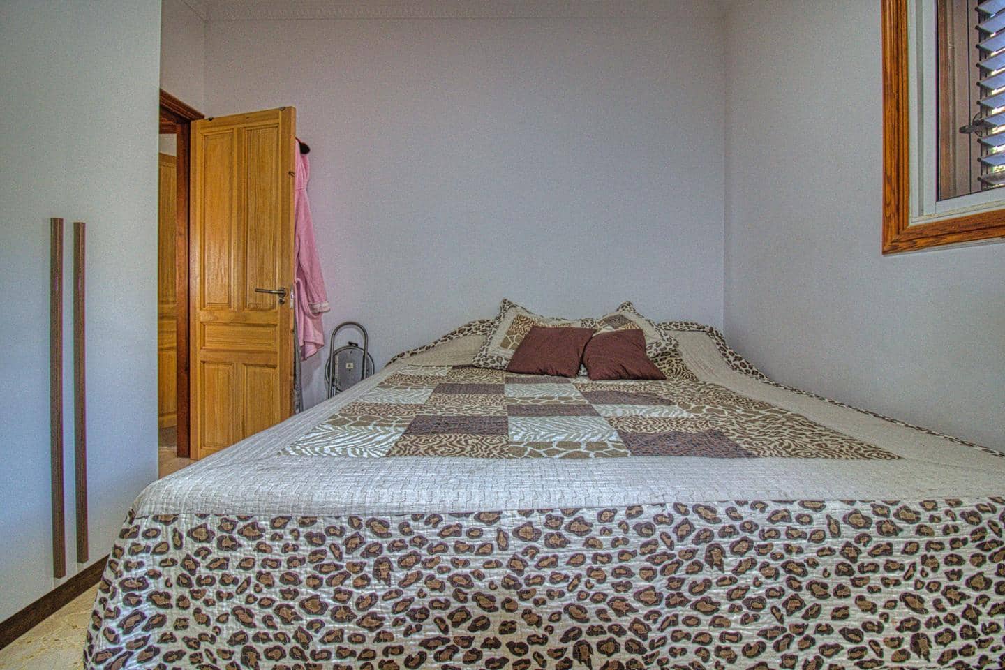 6 bedroom Villa for sale in Candelaria with pool garage - € 675,000 (Ref: 8609526)