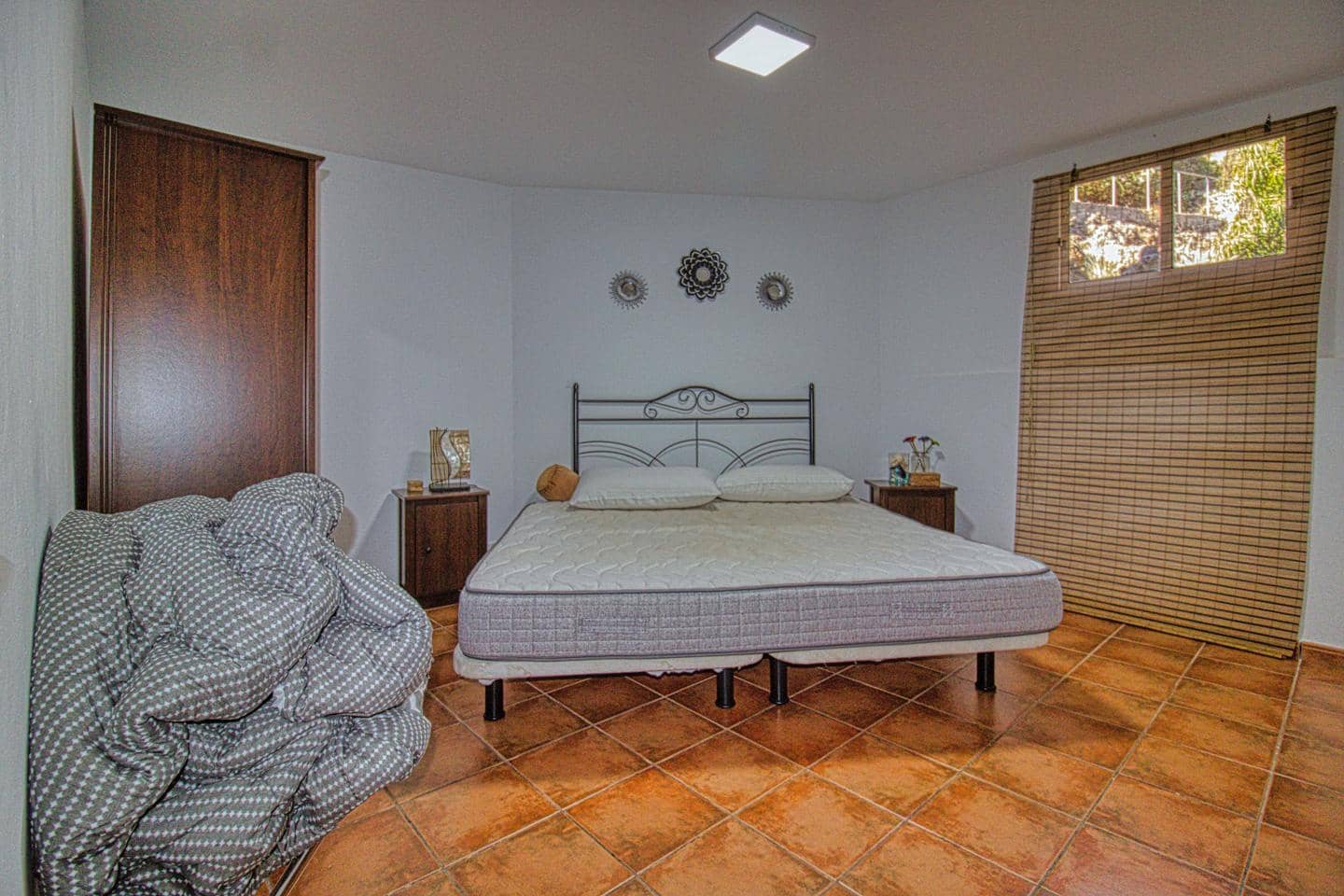 6 bedroom Villa for sale in Candelaria with pool garage - € 675,000 (Ref: 8609526)