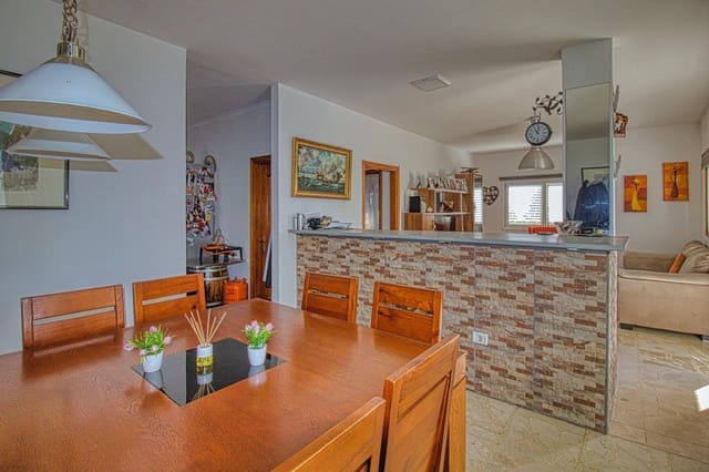 6 sovrum Villa till salu i Candelaria med pool garage - 675 000 € (Ref: 8609526)