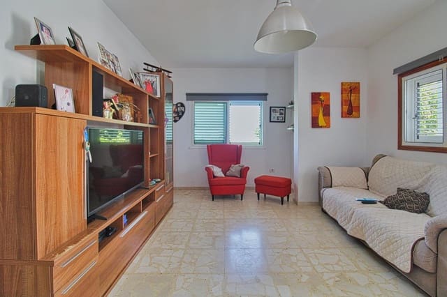 6 sovrum Villa till salu i Candelaria med pool garage - 675 000 € (Ref: 8609526)