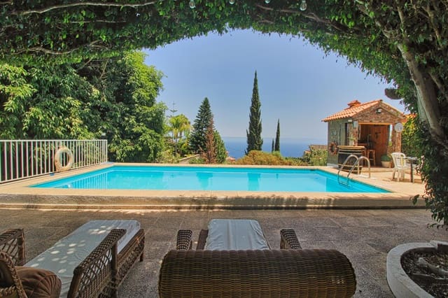 6 sovrum Villa till salu i Candelaria med pool garage - 675 000 € (Ref: 8609526)