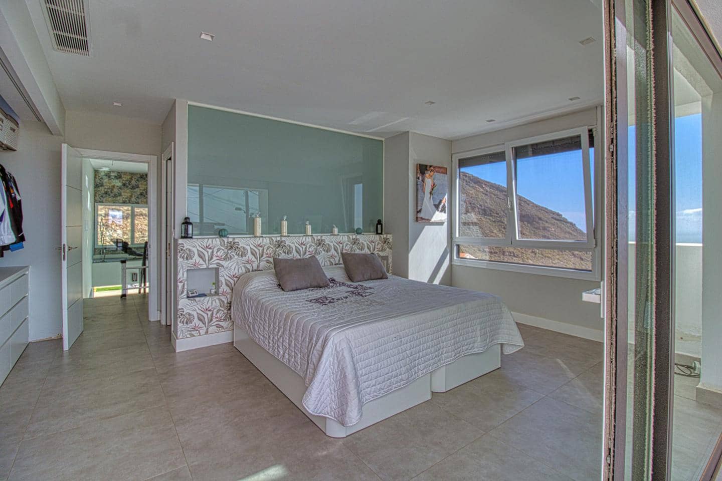 5 soveværelse Villa til salg i Candelaria med swimmingpool garage - € 839.000 (Ref: 8610186)