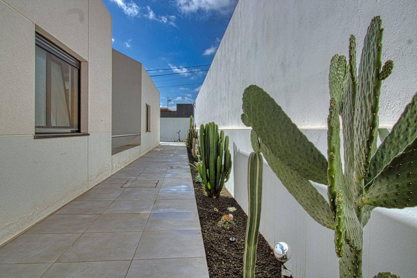 5 makuuhuone Huvila myytävänä paikassa Candelaria mukana uima-altaan 
autotalli - 835 000 € (Ref: 8610186)