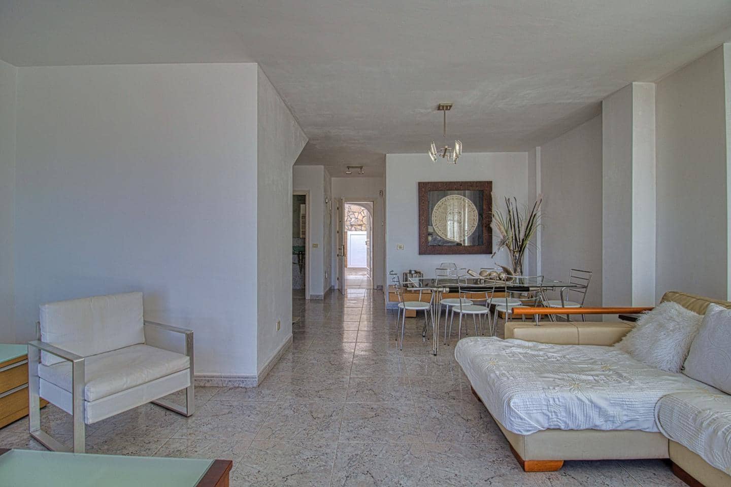 3 bedroom Villa for sale in Costa Adeje with garage - € 949,000 (Ref: 8652133)