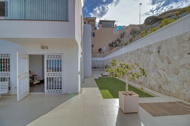 3 soveværelse Villa til salg i Costa Adeje, Adeje med garage - € 949.000 (Ref: 8652133)