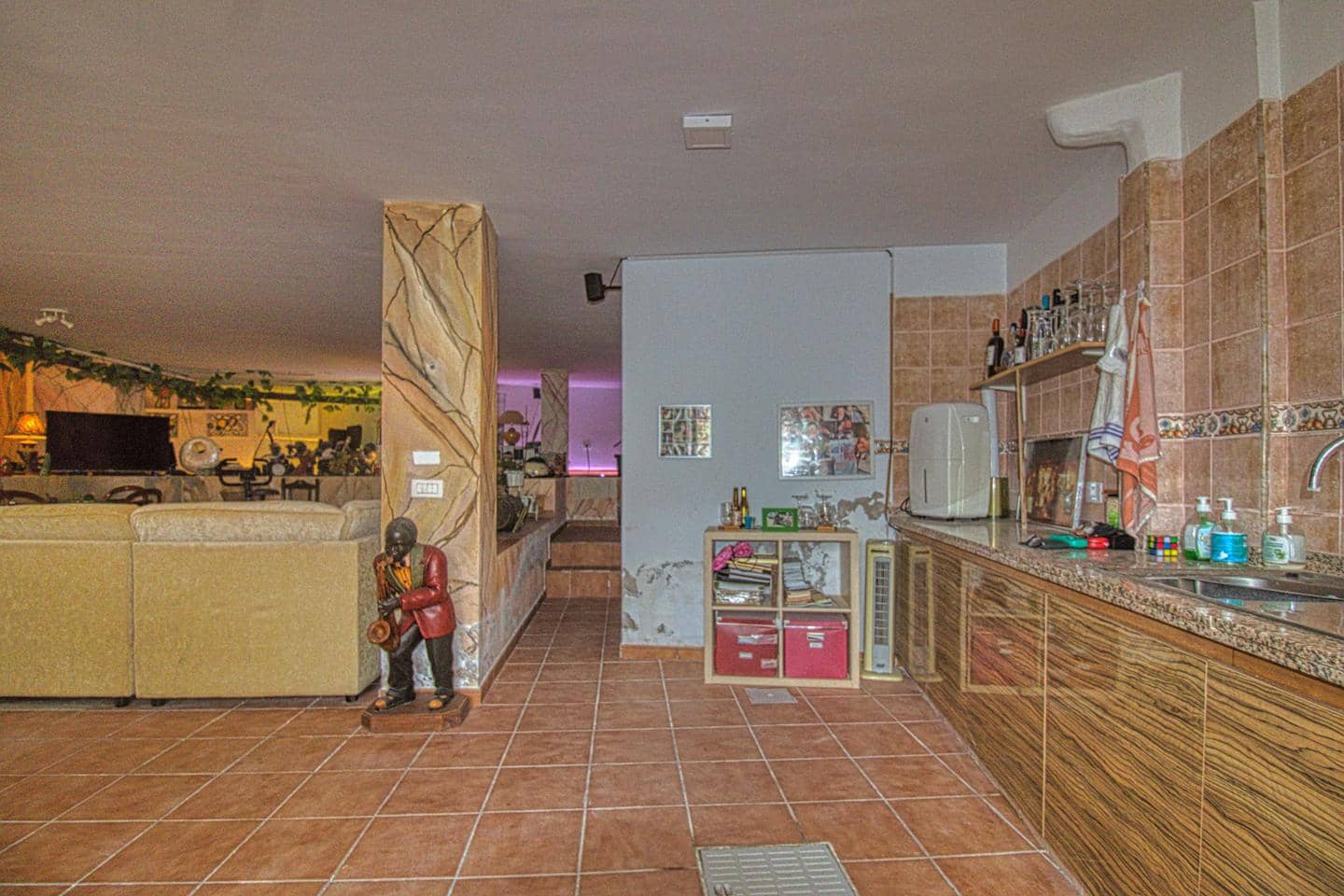 4 soveværelse Villa til salg i Tejina de Guia de Isora med garage - € 720.000 (Ref: 8885901)