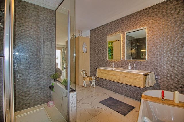 4 soveværelse Villa til salg i Tejina de Guia de Isora, Guía de Isora med garage - € 720.000 (Ref: 8885901)