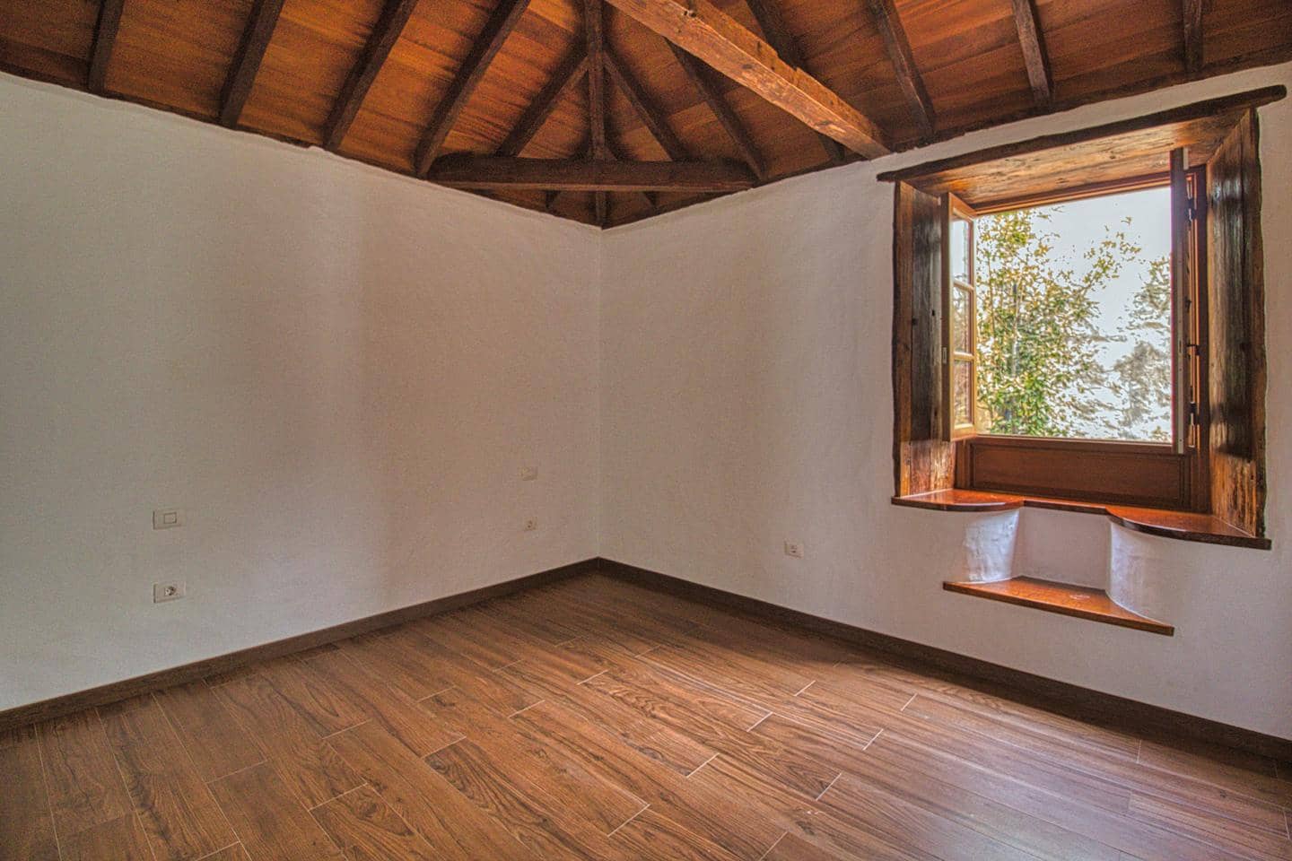 Chalet de 5 habitaciones en Los Realejos en venta - 880.000 € (Ref: 8896041)